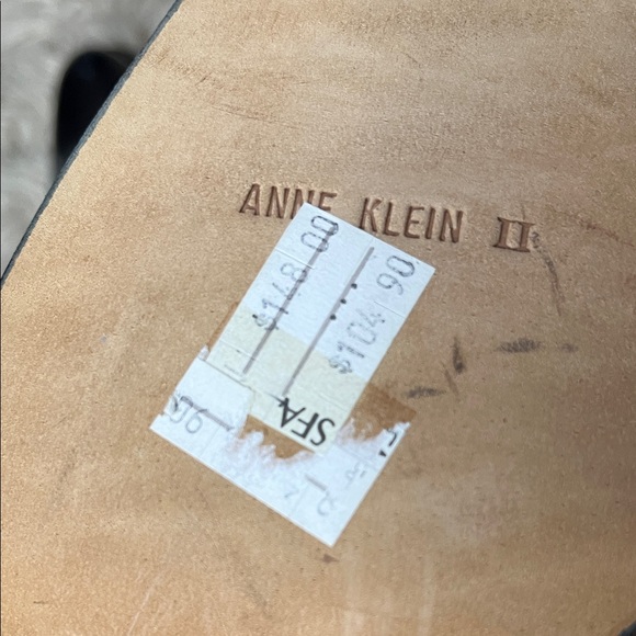 Anne Klein Black Patent Block Heel Pumps with Brogue Detail - Picture 7 of 8